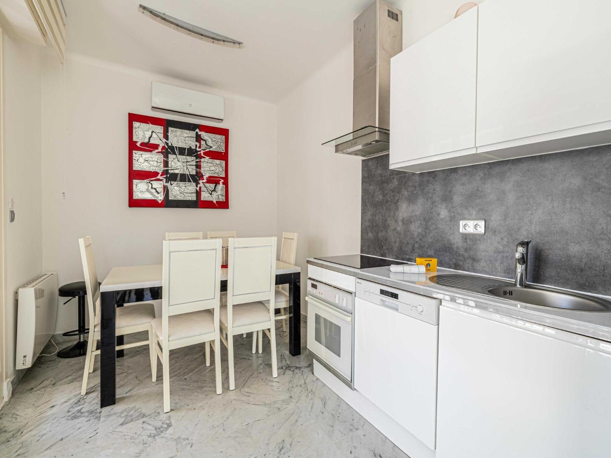 Modern - 2br-4p- Croisette Appartement *